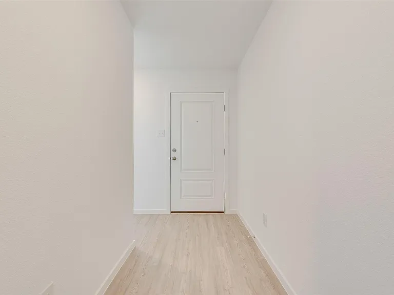 727 Ponderosa Ln — Photo 14