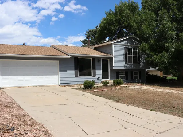 400 Goldeneye Dr, Fort Collins, CO 80526