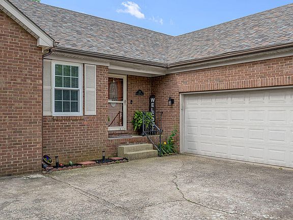 3rd image of 312 Southbrook Dr
