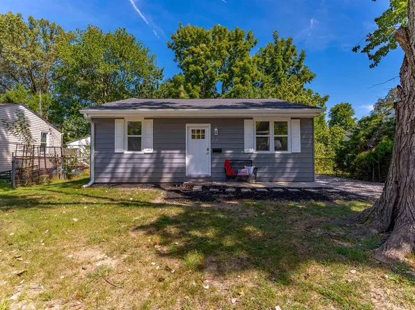 2136 Frisse Ave, Evansville, IN 47714