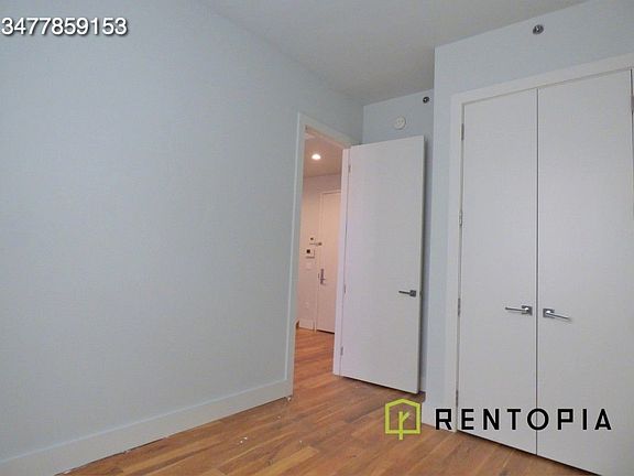 3rd image of 1038 Greene Ave #108