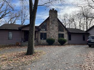 314 Bear Hollow Rd, Elysburg, PA 17824