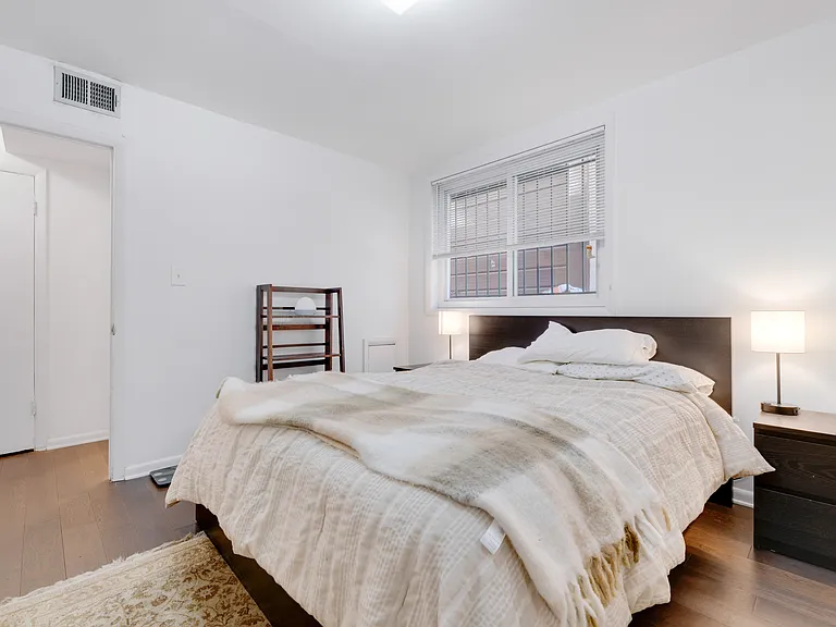 3433 Mount Pleasant St NW #103 — Photo 7