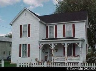 224 Washington St, Moorefield, WV 26836