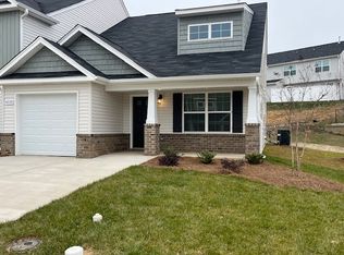 4028 Winding Vine Ln, Greensboro, NC 27410
