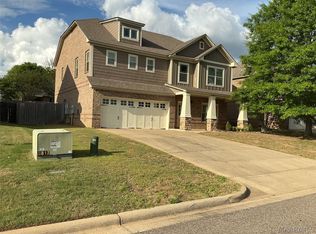 111 Glennbrooke Ln, Prattville, AL 36066