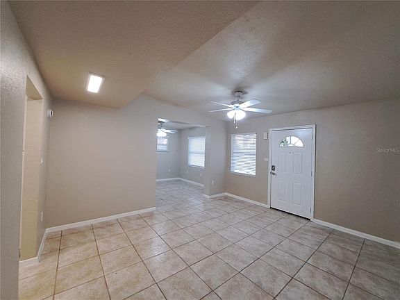 5th image of 3934 Conway Blvd