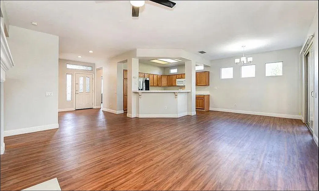 1765 Mary Rose Ln — Photo 3