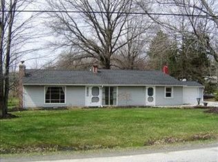 17814 Jug St, Burton, OH 44021