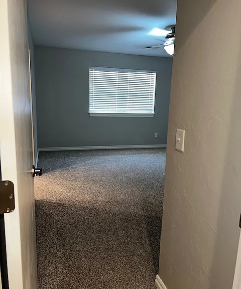 7412 N Ann Arbor Ave — Photo 10