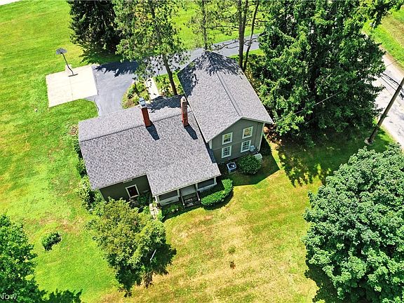 5th image of 935 Warner Rd SE