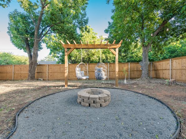 Additional property image - 617 S Montreal Ave, Dallas, TX 75208