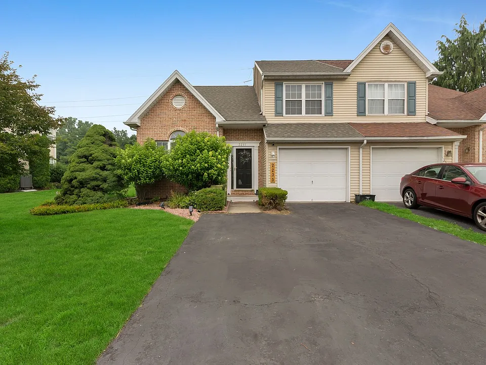 2235 Briarwood Dr