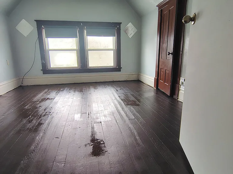 110 Imperial St #3 — Photo 3