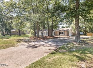 5536 Robie Dr, Macon, GA 31216