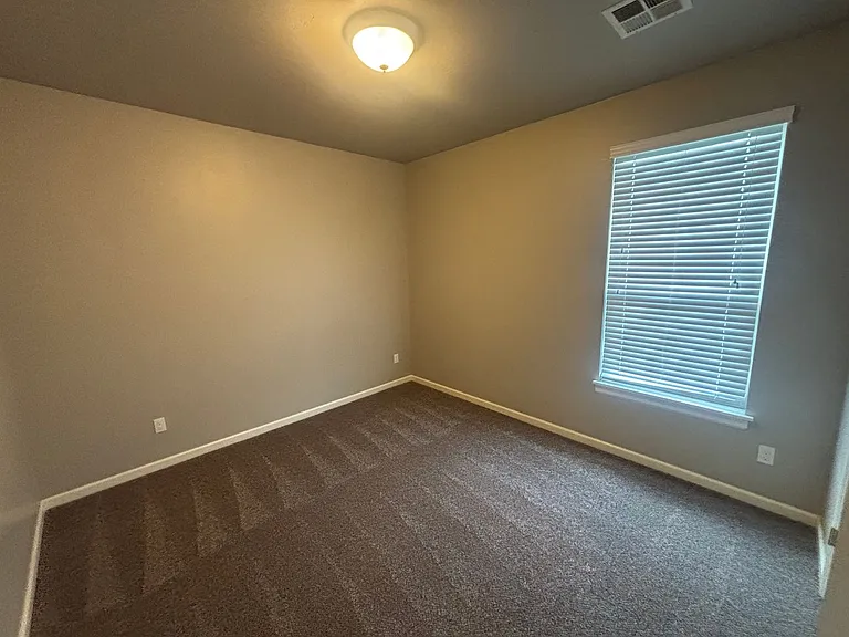 6608 Bentley Dr — Photo 19