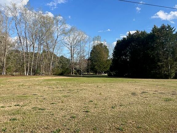 3rd image of 1655 Toole St