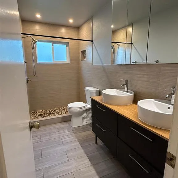 1215 Tuxford Dr — Photo 5