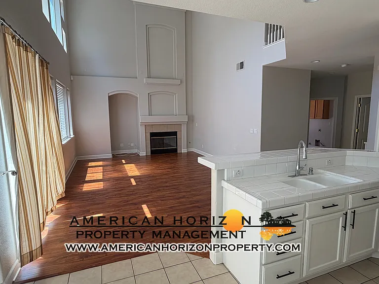6408 Ivy Glen Way — Photo 14