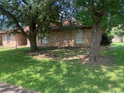 1726 Crescent Dr, Sherman, TX, 75092