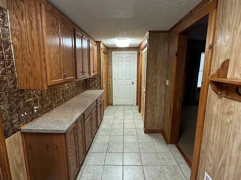 1818 Patterson Rd — Photo 7