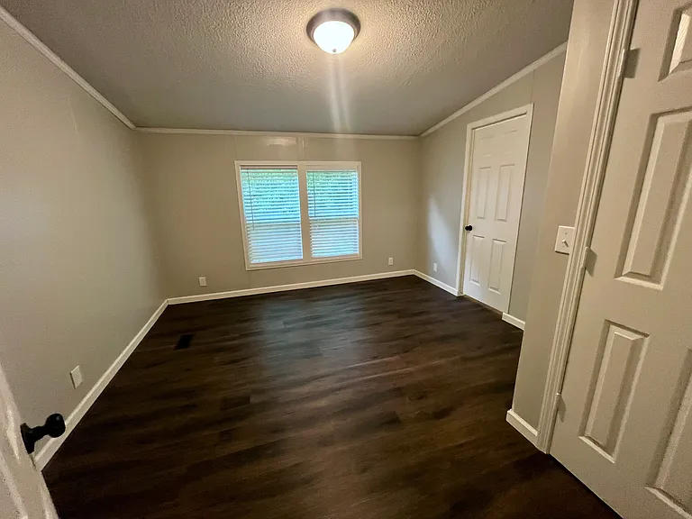 576 Carter Rd — Photo 10