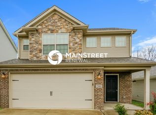 2001 Drummond Dr, Lexington, KY 40511