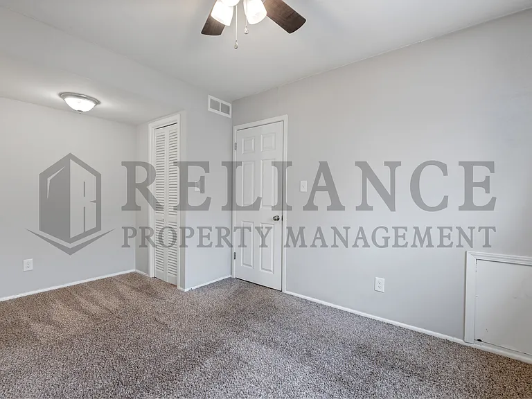 2722 N Holyoke St — Photo 24