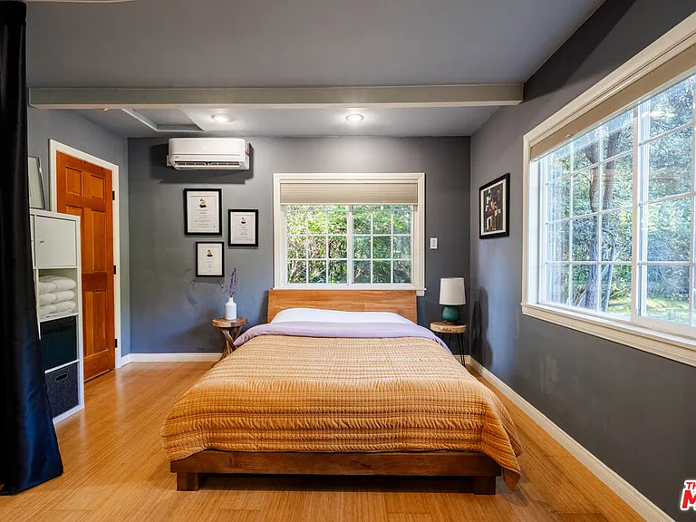 17401 Londelius St — Photo 33