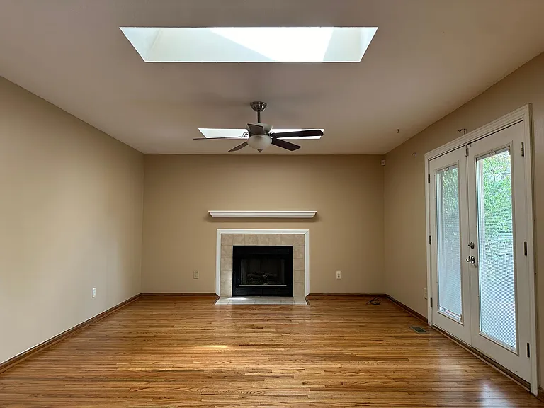 5986 Abbey Church Rd — Photo 3