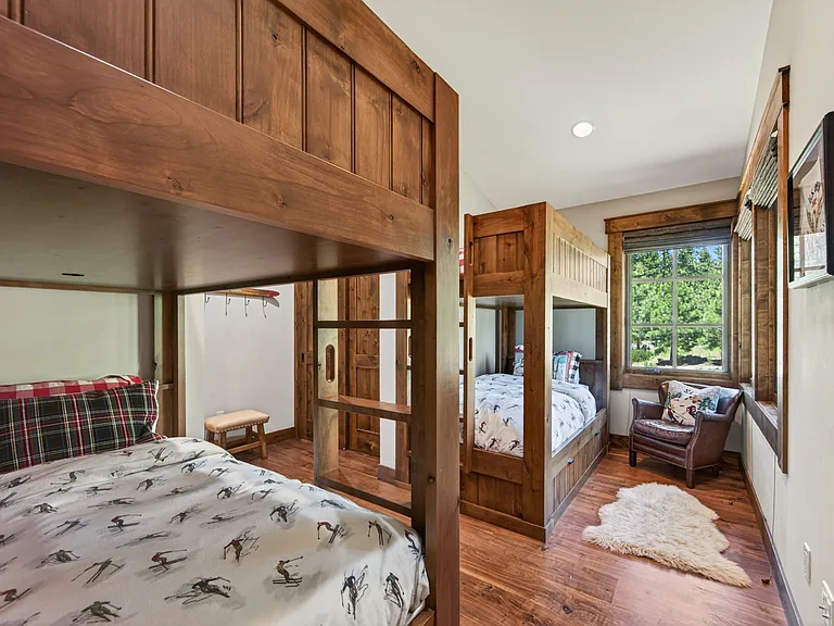 8542 Kaweah Cir — Photo 26