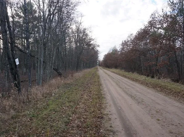 000 Birch Ln, Nekoosa, WI 54457