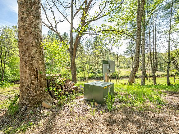 5th image of 549 Burkes Ford Rd Lot 4