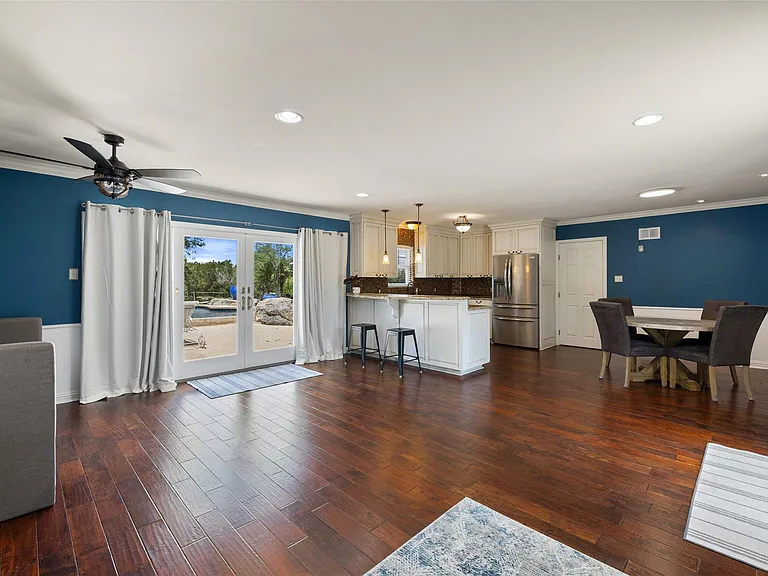 17700 N Rim Dr — Photo 31