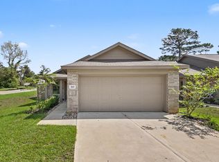569 Falling Cave Dr, Willis, TX 77378