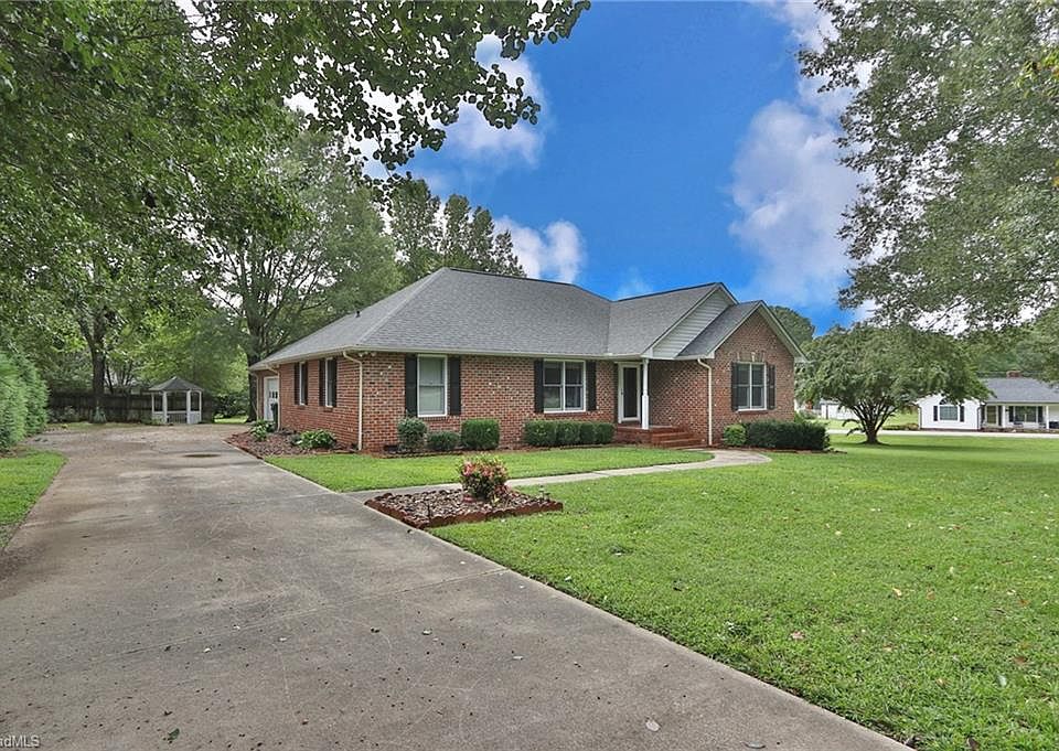 1st image of 1466 Bumgarner James Ln