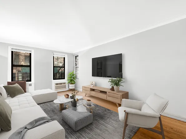 350 East 77th Street 1L image 2 of 13
