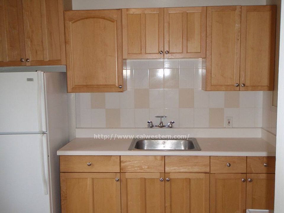 2nd image of 74 S 8th St APT 5