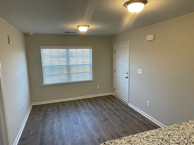 1 bed, 508 sqft, $1,100 — Photo 4