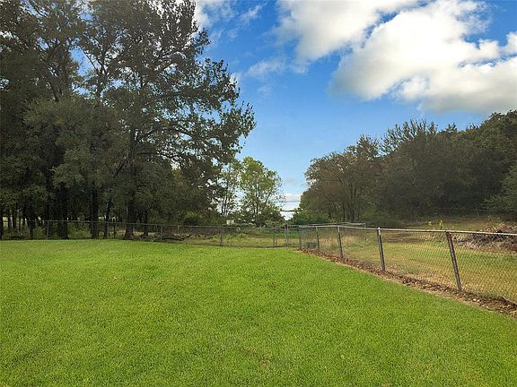 2nd image of 1042 Vz County Road 3728
