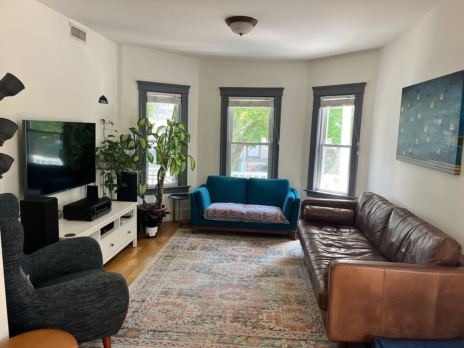 2 bed, 1.5 bath, 1487 sqft, $4,450 — Photo 3