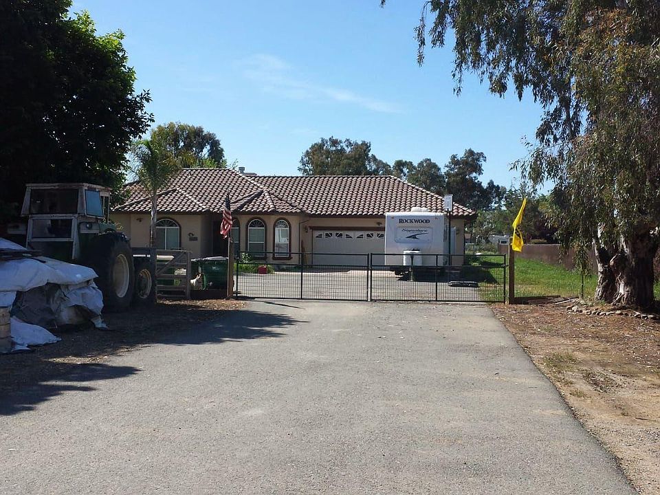 1st image of 13488 McFarland St