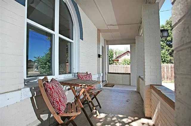 4 bed, 3629 sqft, $4,949 — Photo 3