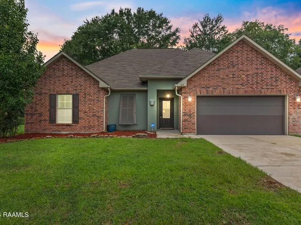 313 Magnolia Knee Dr, Carencro, LA 70520