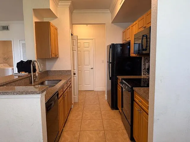15025 Michelangelo Blvd #102 — Photo 6