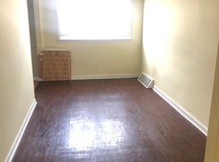 2827 Glenview St, Philadelphia, PA