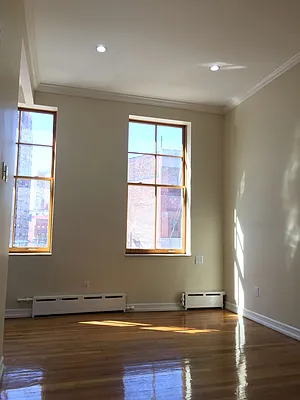 Rented by Meraki Realty LLC | media 12