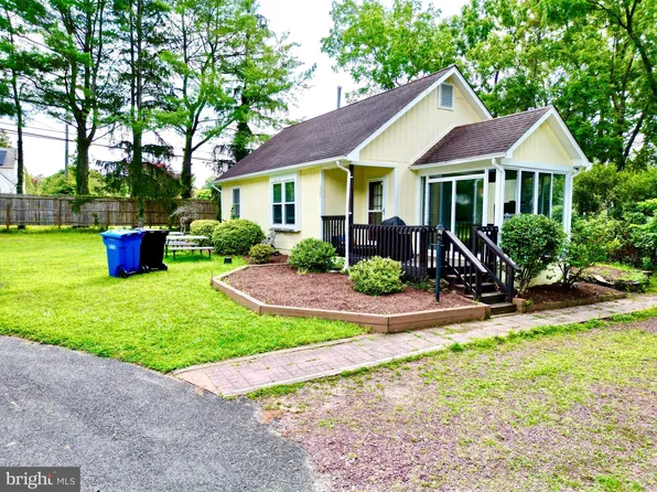 232 Bells Lake Rd, Turnersville, NJ 08012