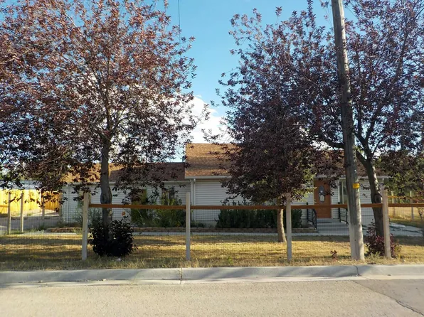 375 W Main St, Wellington, UT 84542