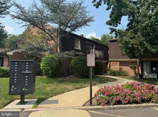 309 Meadow Woods Ln, Lawrence Township, NJ